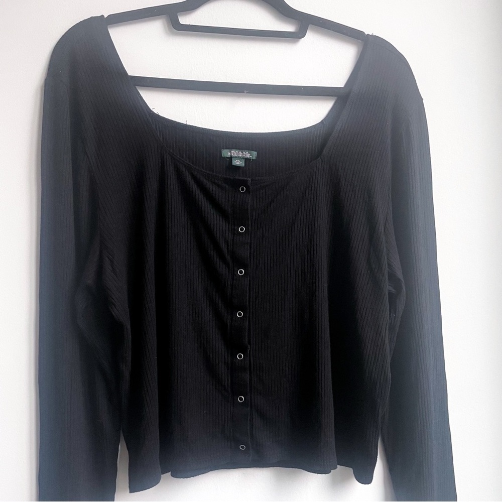 Wild Fable Black Fitted Long Sleeve Blouse